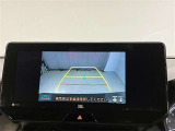 いまや必須装備「ナビゲーション」搭載!知らない場所に、スイスイッとドライブ。なんて便利な機能でしょうか?もう、これなしではハンドルを握れませんね!でも、運転中の操作は危険ですのでご注意ですね♪