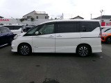お車でお越しの際は、【東名・厚木IC】【圏央道・厚木南IC】より、R129を平塚方向へまっすぐ3〜4km(約10分程)です。