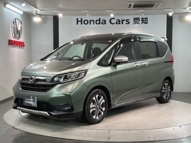 フリード+ 1.5 クロスター ホンダセンシング 
