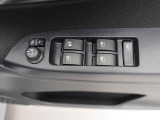 ダイハツディーラーでは「ダイハツ認定U-CAR」という基準を設け、車選びに詳しくないお客様でも「安心して選べる」をご提供しています。