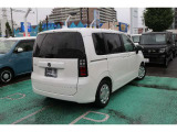 当店では在庫車の試乗は行っておりません。ご了承ください。