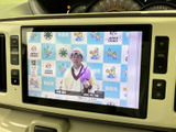 停車中にテレビや動画を楽しめる機能が搭載されています。休憩時間などに、リラックスした時間を過ごせる便利な装備です。