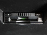 ETC車載器付きです。高速道路の料金所もスムーズに通過できます。