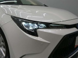 LEDヘッドライトです。デザイン性がよくとても明るいので、夜間の走行や悪天候でも安心です。しかも長寿命!