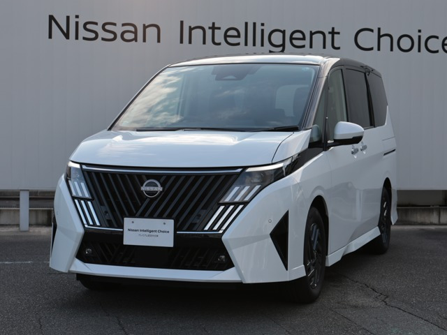 セレナ 1.4 e-POWER ハイウェイスターV 