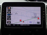 【ナビ】メモリーナビ(MM321D-L)付きです。目的地を設定すれば初めての場所でも簡単に行くことができます。もちろん音楽だって聴けちゃいます♪