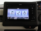 ギャザズディスプレイコンポWX211C搭載です。AM/FMラジオ、CDドライブ、ワンセグ、ワイドFM対応、USB、標準装備です。