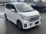 実際に店舗や専用スペースにて撮影しております!実車を見て「写真と違うな...」という事が無いように無加工にて外装を載せております!