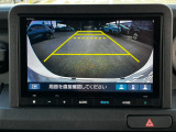 バックカメラ装着済!死角になりやすい後方もとても見やすいです☆車庫入れに自信がない方や縦列駐車が苦手な方にも、オススメ装備です!安心度もアップ!