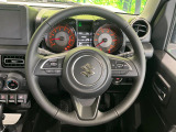 【純正革巻きステアリング】上質な革を使用することで、手にしっかり馴染みとても運転しやすいハンドルです♪