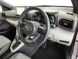見通しのよいすっきりとした視界で、誰でも運転しやすいです。運転のしやすさは疲れにくさにも繋がりますよ♪