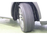 タイヤサイズ 225/60R18。