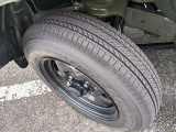 新車時のタイヤなので溝ももちろん有ります♪