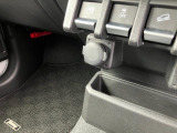 電源を供給できる【アクセサリーソケット】をインパネに装備!