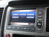 ナビゲーションは純正HDDナビを装着しております。AM、FM、CD、DVD再生、Bluetooth、音楽録音再生、フルセグTVがご使用いただけます。初めて訪れた場所でも安心ですね!