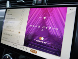 カスタマイズ可能なインテリアムードライトは細部まで入念に計算された照明で車内を演出!10色からお好みのカラーをお選びいただき、そのときの気分に合わせてキャビンのムードを変えられます♪