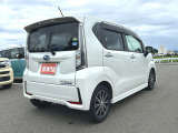 当店の届出(登録)済未使用車、中古車ご購入希望のお客様には一度ご来店いただき現車をご確認いただいております。遠方からの場合ご足労お掛けしますが一度ご来店をお願いします。