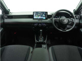 ◆視界広々で非常に運転しやすくロングドライブでも疲れを感じさせないすっきりとまとまったインパネ周りです。