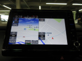 ナビゲーションももちろん装備。多彩な機能で快適ドライブをアシスト。オーディオ機能も充実していますね。