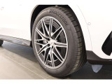 お気軽にお問い合わせください。Tel:075-325-0440 Mobile:070-2313-8676  中古車担当:時女まで