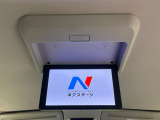 【フリップダウンモニター】大画面モニターで後席でもエンタメをお楽しみいただけます。小さなお子様にも大人気の装備です♪
