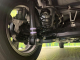 お車を安心してお乗りいただく為には、足回りの定期点検が欠かせません。サービスサポート(有償保証)では無料点検もご提供しており、安心のカーライフをお過ごしいただけるサポート体制が整っています。