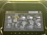 多彩な機能が満載のオーディオ画面。CDやラジオに加え、USBやBluetoothも接続可能。快適なドライブをサポートします。