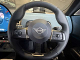 アクティブクルーズコントロール付き!前車との車間調整を自動で行ってくれるので、ロングドライブも楽楽です。