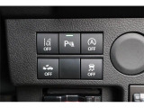 パーキングセンサー付で、車庫入れも駐車もラクラクです。
