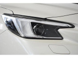 LEDヘッドライトで夜間の運転も安心です