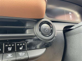 傷が目立ちやすいスイッチ周りですが、目立った傷はございません。
