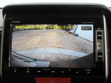 バックカメラの画像です。車庫入れの安心感がアップしますね。