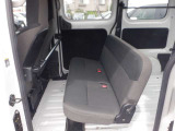 清潔で広々した座席です!是非、現車を見て体感してみてください。