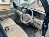 自社整備工場併設! 納車整備からアフターフォローまでお任せください。 車検や定期点検、オイル交換はもちろん、ナビやドラレコ、バックカメラ、ETC等の取り付けも当店にお任せください。