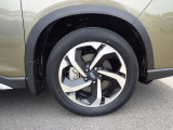 225/55R18