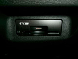 ビルトインタイプのETC2.0装備です!高速道路もストレスなくスムースに走行できますよ。