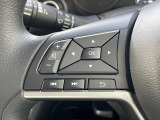 ステアリングスイッチも付いておりますので、運転中でも音量の変更など可能です。