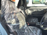 【届出(登録)済未使用車とは】自動車の分類では「新車」「中古車」この2種類しかありません。走行距離が100km未満かつ初度登録または初度届出された車両を「届出(登録)済未使用車」と呼んでいます。