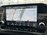 アウトランダー PHEV 2.4 P 4WD 本革シート