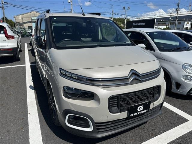 ベルランゴ シャイン ディーゼル 禁煙車 マルチパノラミックルーフ