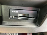 ETCがあれば料金所もラクラク通過できます。今や遠出される際の必需品ですね!セットアップ作業も致しますので、ご納車時からすぐに使えますよ!