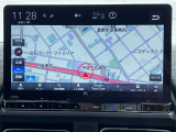 Gathersメモリーナビがついています。CD、DVD、サウンドコンテナ、Bluetoothオーディオ、フルセグが視聴できます。
