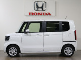 ボディカラーはプラチナホワイトパールです。