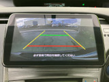 後方確認をサポートし、安全な運転に貢献。駐車時の狭いスペースでの取り回しも楽になります。運転初心者の方にもおすすめです。