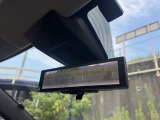 デジタルインナーミラー☆車両後方カメラの映像を、ディスプレイに高解像度で表示☆切替レバーを操作することで、鏡面ミラーモードからデジタルミラーモードに!ヘッドレストや荷物などで視界をさえぎられません☆