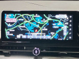 12.3インチワイドディスプレイを採用。情報を同時に表示できる3分割画面も可能。NissanConnect サービスの多様なコンテンツで、セレナと過ごす毎日に驚きと発見を提供します!