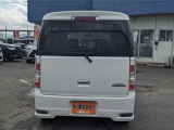 目玉車がいっぱい!広々展示場には豊富な在庫がございます!
