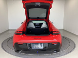 現車を確認できる方へ販売いたします。当社サービススタッフにて純正部品を使い点検整備を実施し、その後、ご納車させていただきますのでご安心してご利用いただけます。