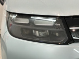 LEDヘッドライトは、点灯の瞬間から最大光量を発揮し、突然暗くなるトンネルなどでの安定感を高めます。