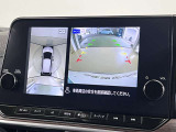 上から丸見えアラウンドビューモニター付きです。